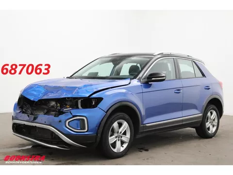 Volkswagen T-Roc 2.0 TDI DSG 4Motion Style LED ACC Navi Clima Camera SHZ AHK