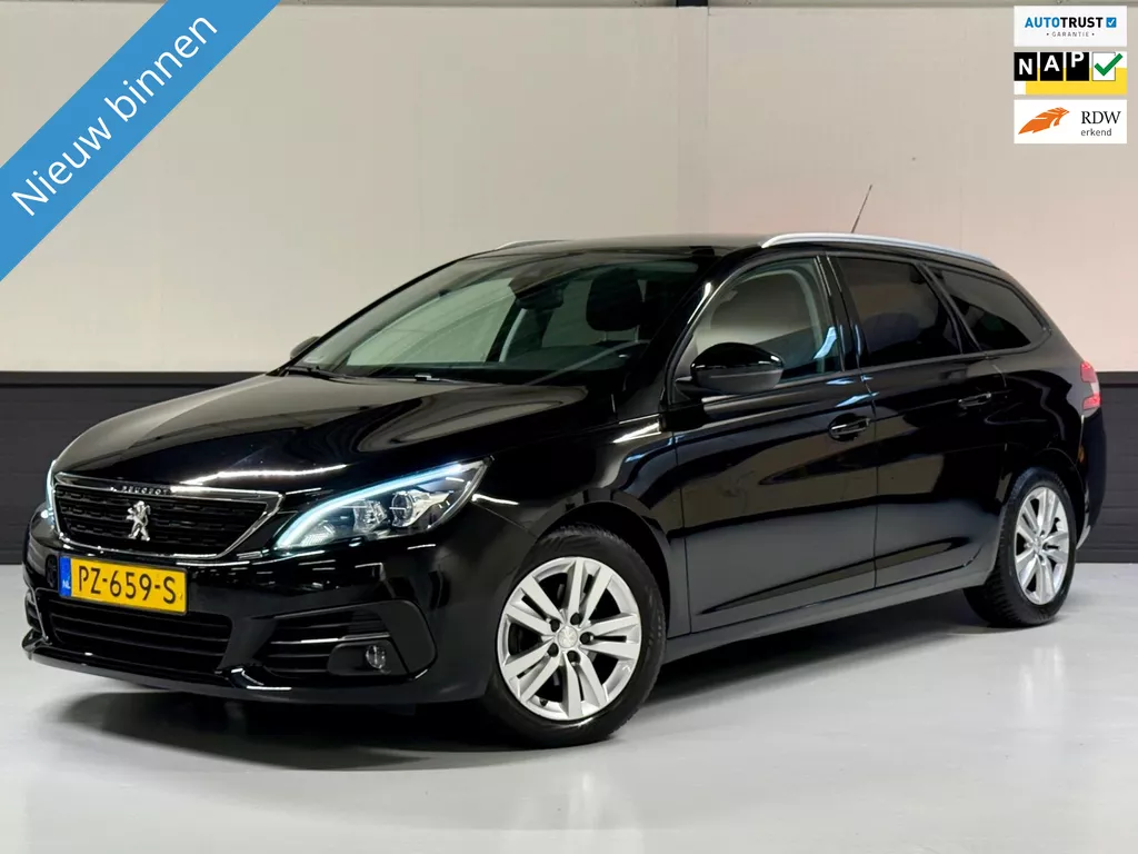Peugeot 308 SW 1.2 PureTech Executive Navi|Pano|Rijklaar!