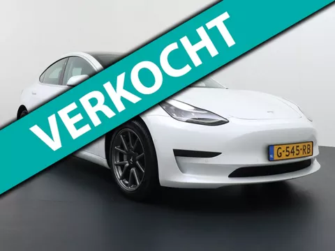 Tesla Model 3 RWD Plus 60 kWh Carbon Interieur zwart leer