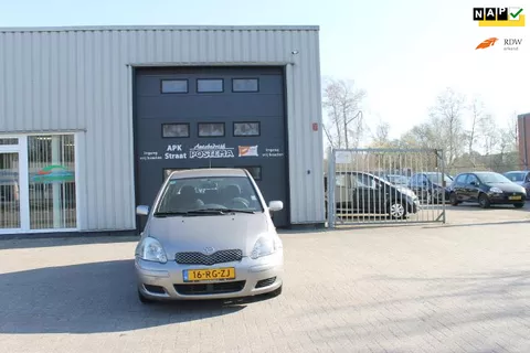Toyota Yaris 1.3 VVT-i Sol Toyota Yaris 1.3 VVT-i Sol
