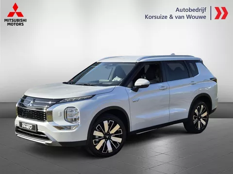 Mitsubishi Outlander 2.4 PHEV First Edition. | Nieuw | Direct uit voorraad leverbaa