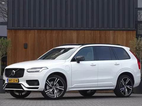 Volvo XC90 T8 392PK / AWD / R-Design / 2020 / LED /