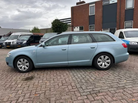 Audi AUDI A6 AVANT,3.2FSi,LPG,QUATTRO,1749,-