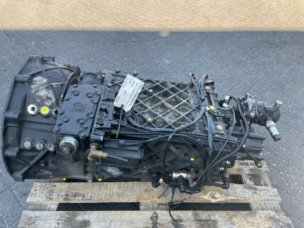 DAF -GINAF ZF NEW ECOSPLI 16S2223 TO RATIO: 13,80-0,84