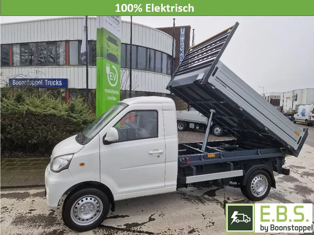 Cenntro Logistar Logistar 200 Elektrisch met 3 zijden kieplaadbak  Elektrisch