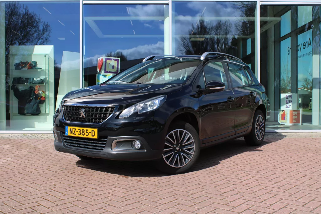 Peugeot 2008 1.2 PureTech Blue Lion