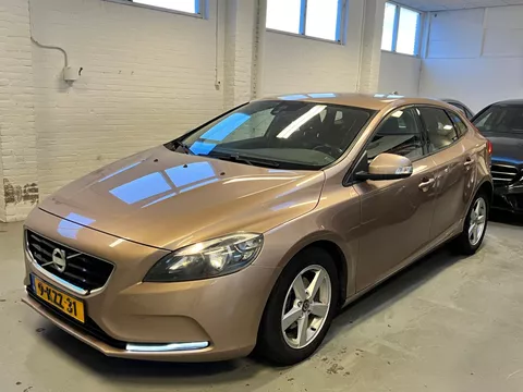 Volvo V40 1.6 D2 5-DOORS NAVI CLIMA
