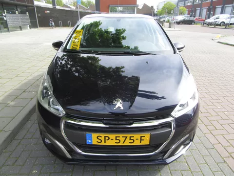 Peugeot 208 PURE TECH BLUE LION