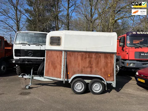 Abl PF 2 Bockmann paardentrailer | dubbel asser | nette staat!