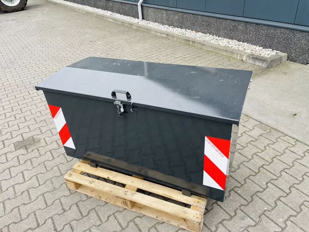 eigen merk frontkist