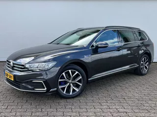 Volkswagen Passat 1.4 PHEV GTE, Highline, Virtual, Leder, 1e eigenaar