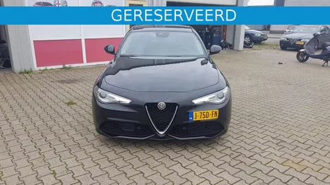 Alfa Romeo Giulia 2.0 T AWD Veloce ALARM KLASSE 5