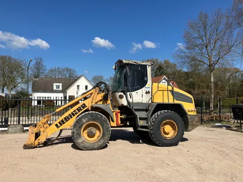 te koop liebherr L524 shovel/wiellader