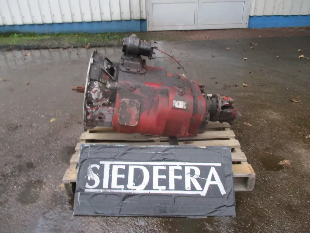 Eaton Gearbox , 2 pieces in stock