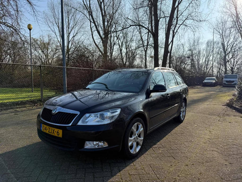 Skoda Octavia Combi 1.2 TSI Elegance Business Line Cruise Airco PDC