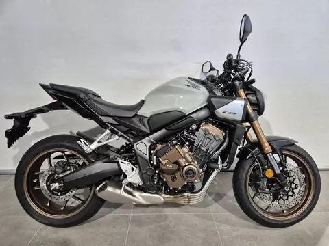 Honda CB 650 R E-CLUTCH