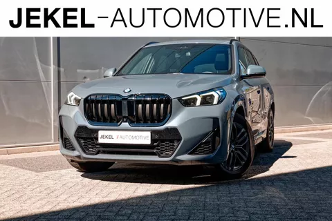 BMW X1 sDrive18i M-Sport, Panoramadak, TH, el. Stoelen, enz