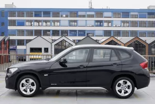 BMW X1 S Drive 18i Executive Automaat