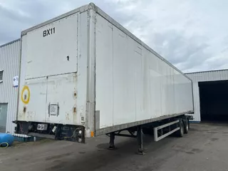 LAG 2 axle box trailer , 8 Tyres