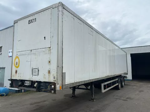 LAG 2 axle box trailer , 8 Tyres