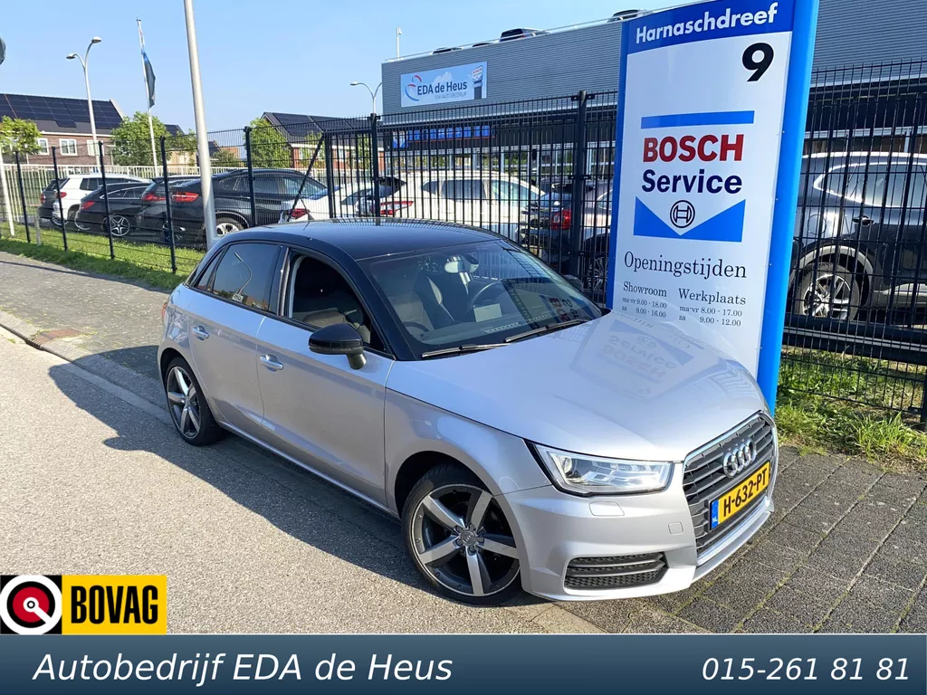 Audi A1 Sportback 1.0 TFSi Ultra S-Tronic aut. Advance Sport met o.a. leer/alcantara, Bi-xenon, park.sens., sportstoelen, etc.