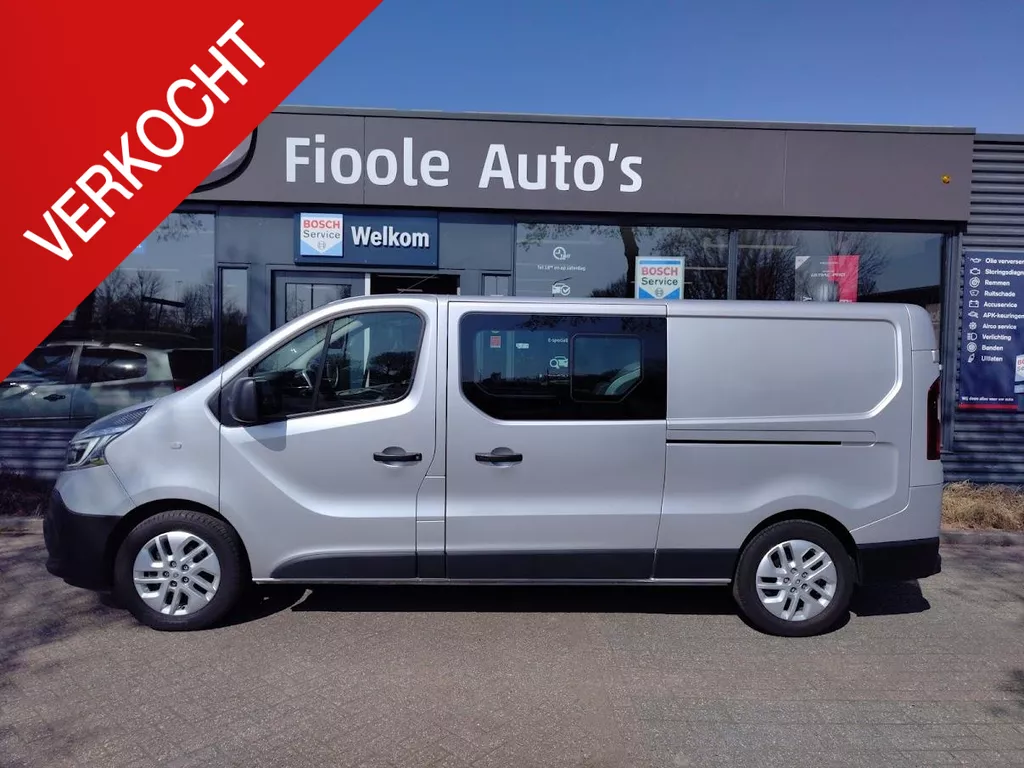 Renault Trafic III 2.0 dCi 145 L2H1 DC Autom. Full LED, Camera, LM 17&quot;, dubbele schuifdeur, Navi, stoelverw.