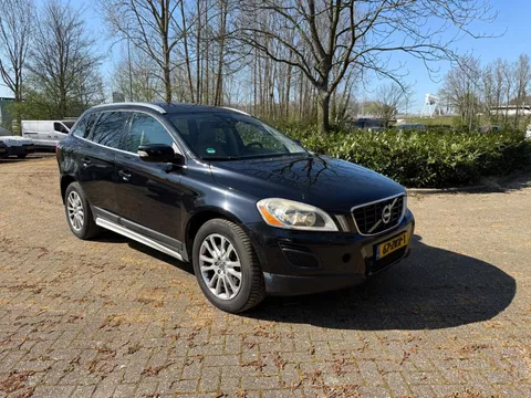 Volvo XC60 2.0 D3 Kinetic Leder Cruise Trekhaak