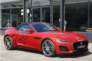 Jaguar F-TYPE P300 RWD