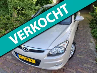 Hyundai I30 1.6i Style AUTOMAAT READ DISCRIPTION!!! EXPORT ONLY