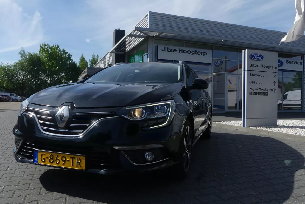 Renault M&eacute;gane Estate 1.3 TCe Bose CRUISE, CLIMA, NAVI, CAMERA, PDC V&amp;A, TREKHAAK, 124.592KM