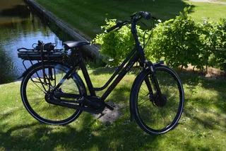 Demo Stella Vicenza Nero Framemaat 53 cm 500 WH accu