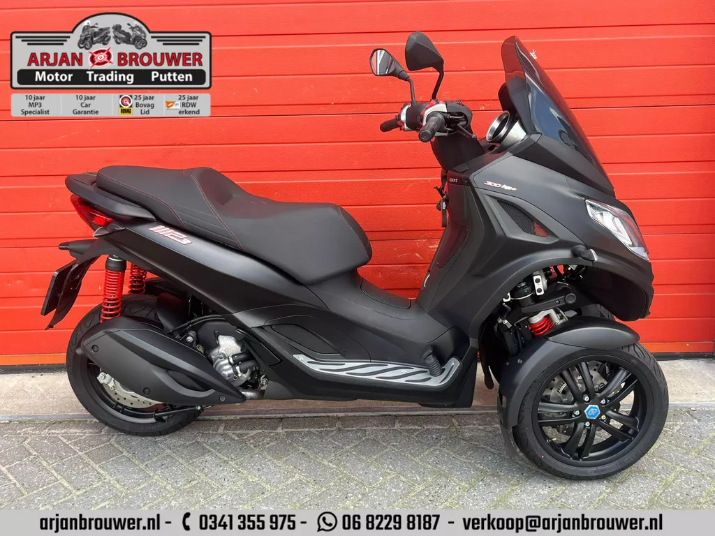 Piaggio 300 MP3 HPE Sport