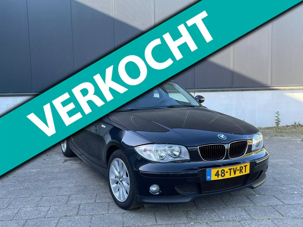 BMW 1-serie 118i High Executive 6 versnellingen,climatronic,cruise control,nieuwe APK