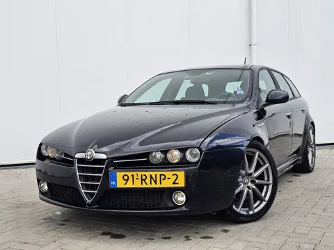 Alfa Romeo 159 SW 1.7 Ti 1750 TBi 200 PK bj Distinctive bj 2011 ! Vol Opties!