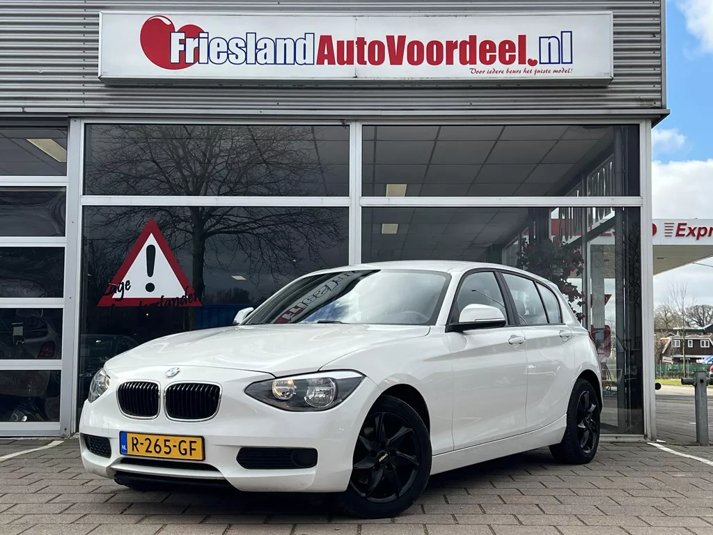 BMW 1-serie 114i EDE 5 deurs / Airco / PDC / 2012
