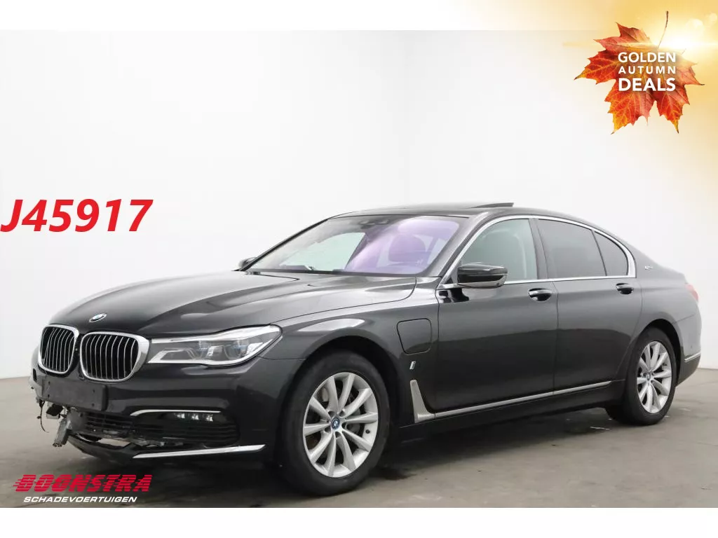 BMW 7 Serie 740e iPerformance Massage HUD Memory LRHZ ACC Camera 134.474 km!