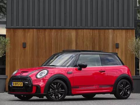 MINI Cooper S Mini 2.0 178PK / Rockingham GT Edition / LED *NAP*