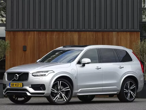 Volvo XC90 2.0 T8 392PK AWD / R-Design / B&amp;W / ACC / 360&deg; / Head-Up