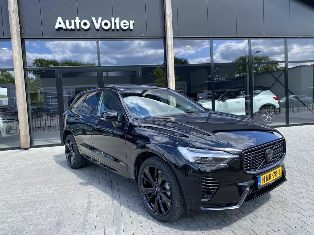 Volvo XC60 2.0 T6 Plug-in hybrid AWD Ultimate Black Edition B&amp;W|HUD|ACC|long range
