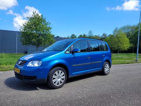 Volkswagen Touran 1.6-16V FSI NW APK