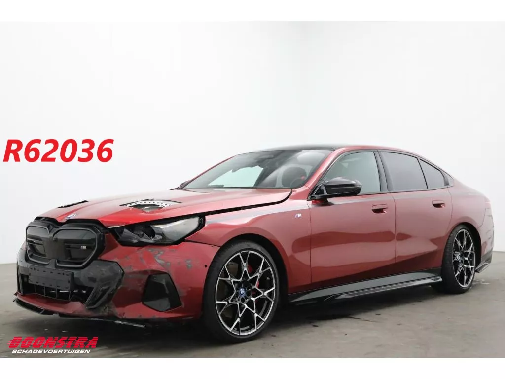 BMW i5 M60 xDrive M-Sport M-Performance B&amp;W Pano AR HUD Memory AHK