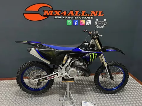 Yamaha YZ 250 2-takt 2023 Monster No YZ F 250 450 F