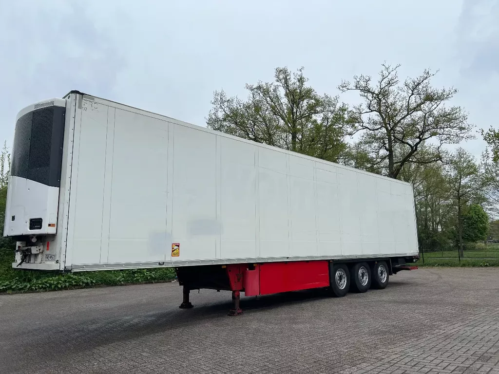 Schmitz Cargobull Thermo King SLX E 400 270cm Laadlift