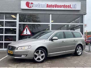 Volvo V70 2.0 D4 Nordic+ /Climate/Cruise/Leder/Stoelverw/PDC/Navi/Trekhaak/Onderhoudshistorie