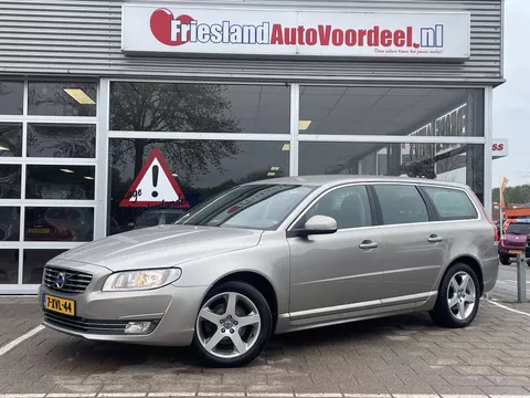 Volvo V70 2.0 D4 Nordic+ /Climate/Cruise/Leder/Stoelverw/PDC/Navi/Trekhaak/Onderhoudshistorie