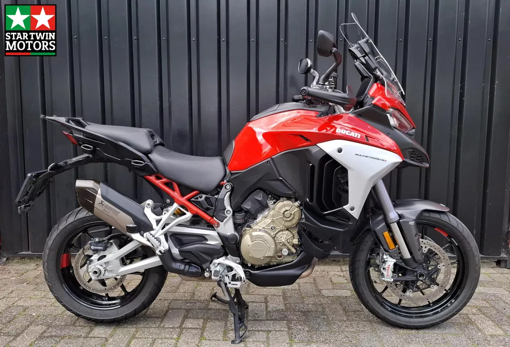 Ducati Multistrada V4 S Radar *Akrapovic Slip-on*
