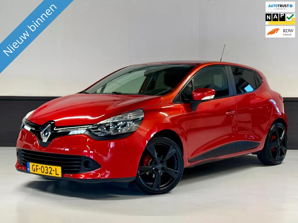 Renault Clio 0.9 TCe Expression Navi|Sport velgen!!