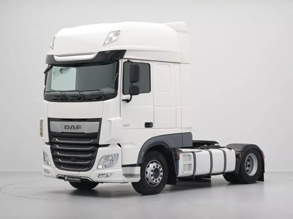DAF XF480 FT Super Space Cab, 2x Tanks