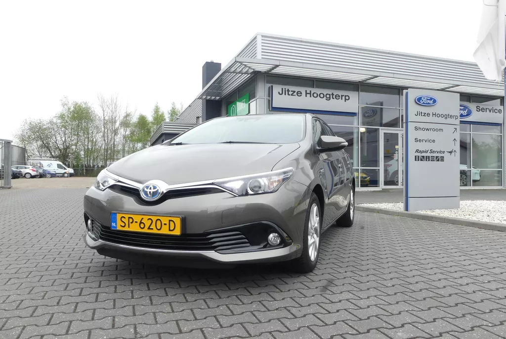 Toyota Auris 1.8 Hybrid Dynamic CRUISE, CLIMA, NAVI, CAMERA, LANE ASSIST, 51.998KM