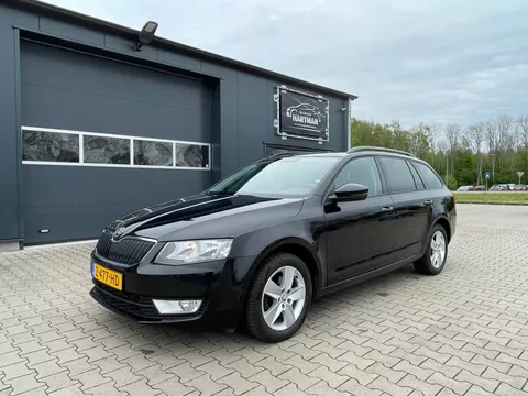 Skoda Octavia Combi 1.2 TSI Greentech Ambition Skoda Octavia Combi 1.2 TSI Greentech Ambition